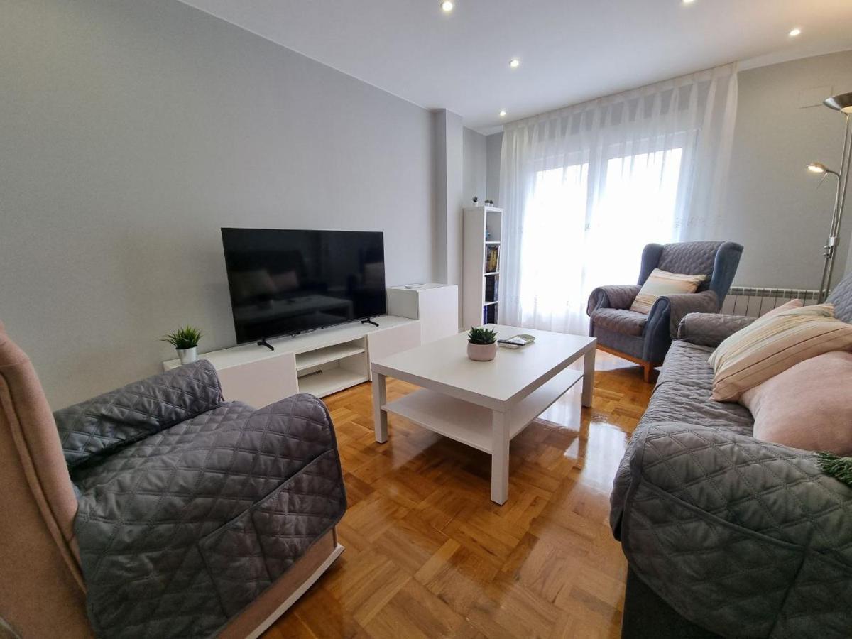 153A 3 Dormitorios Barrio De La Arena Con Parking Хихон Екстериор снимка