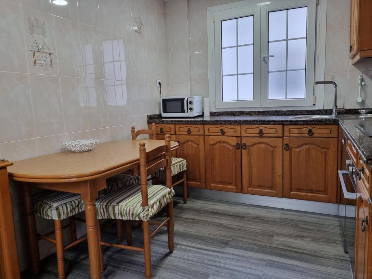 153A 3 Dormitorios Barrio De La Arena Con Parking Хихон Екстериор снимка
